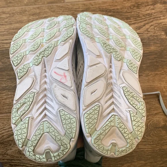 Hoka Clifton 8 Sneakers Woman's Size 9.5 B Running Shoes Trainers Light Blue - Picture 8 of 12